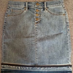 Denim skirt